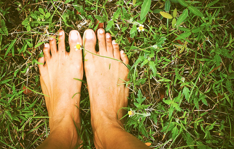 Feel the earth beneath your feet – the benefits of Barefoot